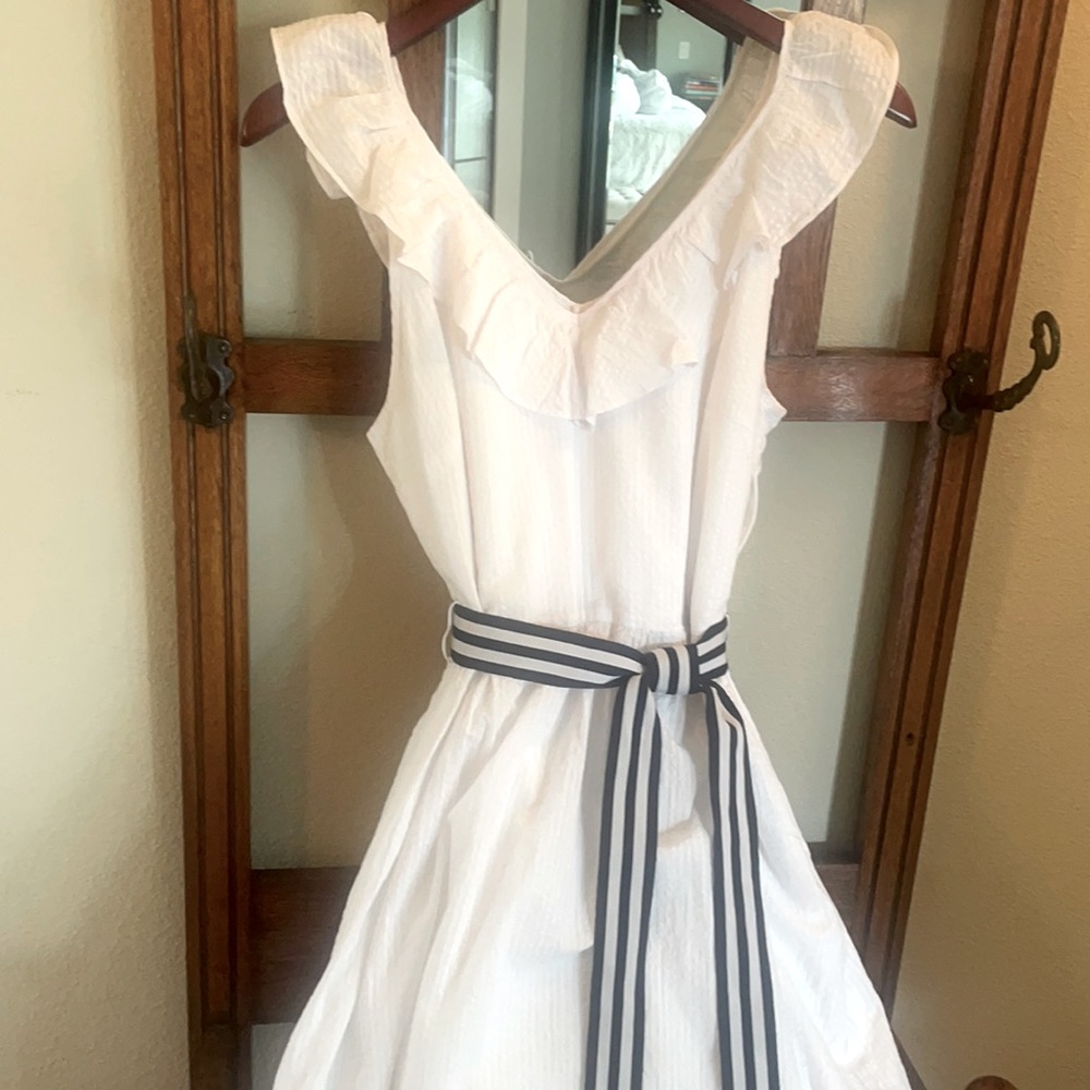 Vineyard vines dress